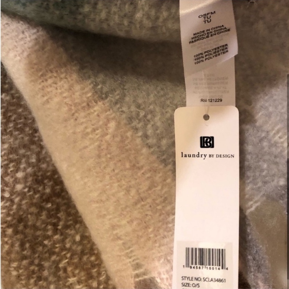 NWT Laundry by Design Large Winter Scarf - Picture 5 of 6